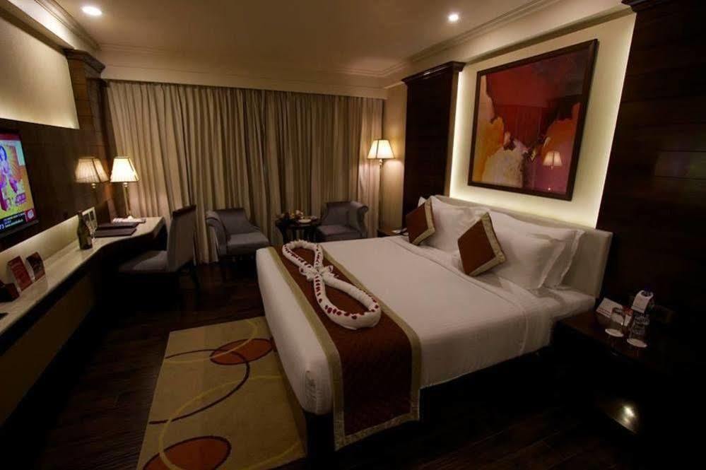 Shakun Hotels And Resorts Джайпур Екстериор снимка